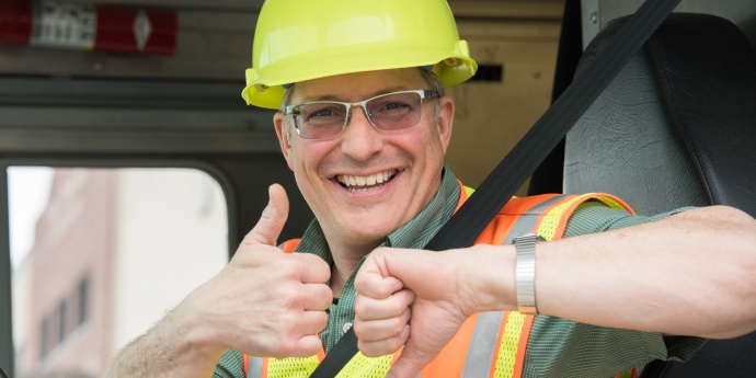 buckle up phone down employee Thumbnail