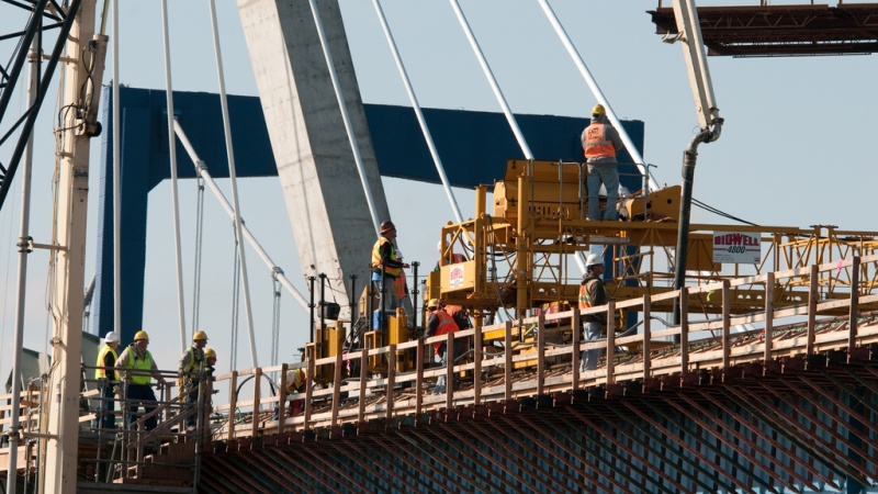 Work on KC Icon Bridge